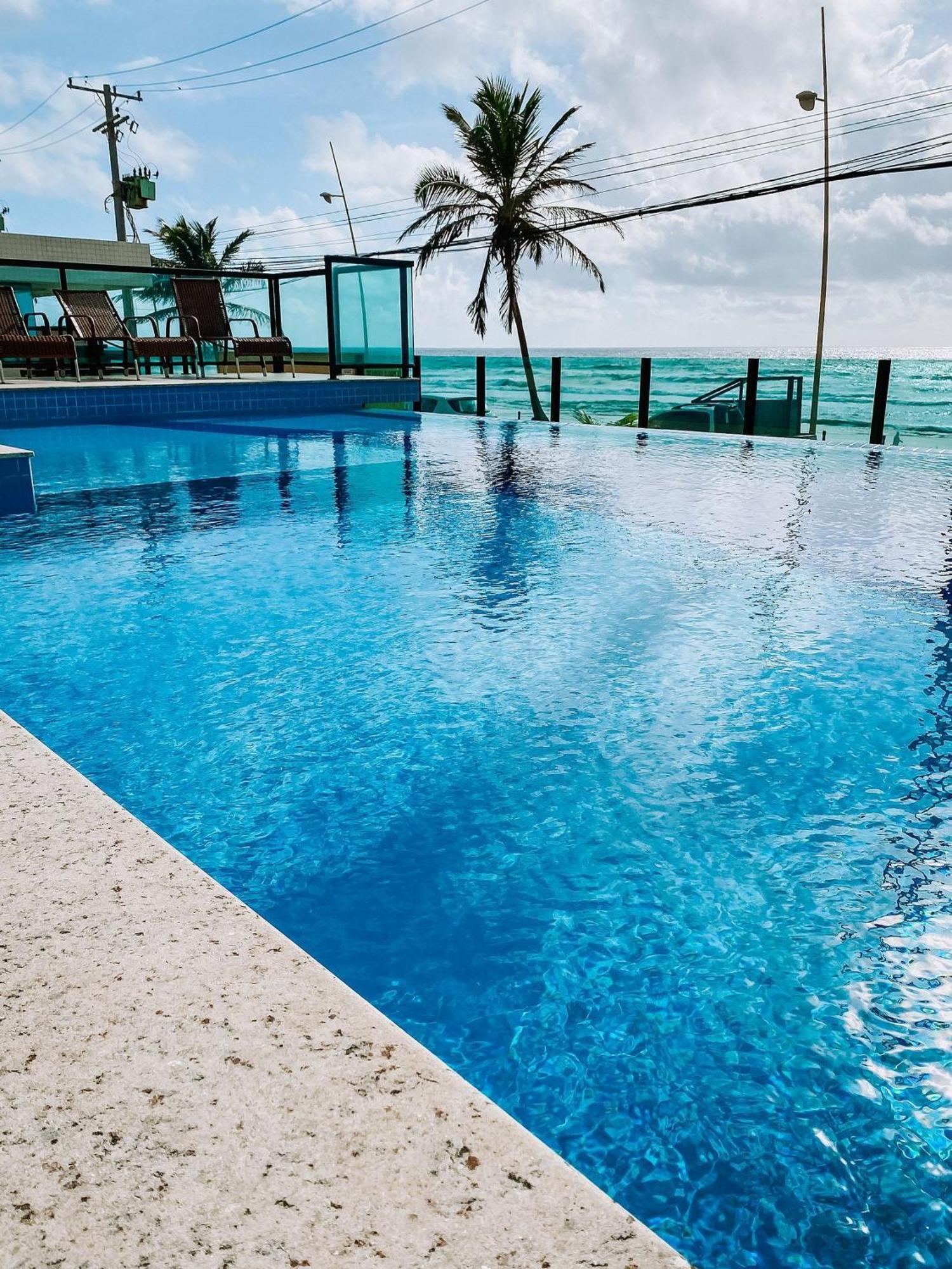 Pe Na Areia, Piscina Borda Infinita, Vaga De Garagem, Portaria 24 Hs Apartment Salvador Exterior photo